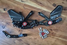 Yamaha R1 Fußrastenanlage